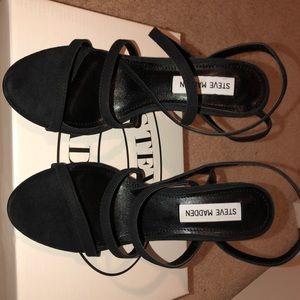 brand new black steve madden heels